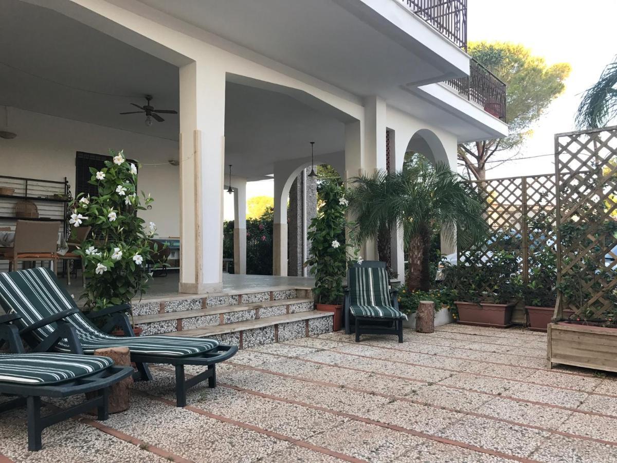 Holiday & House - Imparato Carini Costa Verde المظهر الخارجي الصورة